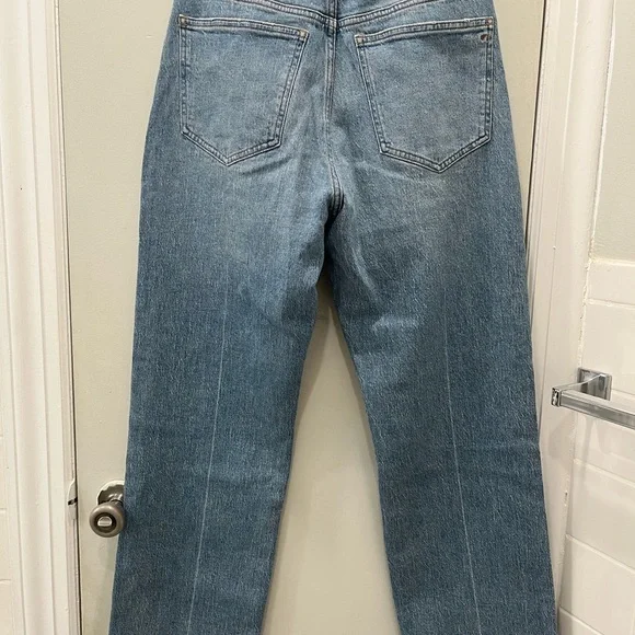 Madewell Curvy ‘90s Straight jeans - Picture 2 of 4